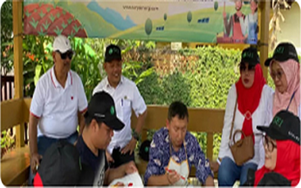 Hijaukan Bumi, SEI Ajak Stakeholder dan Media Tanam Ribuan Pohon