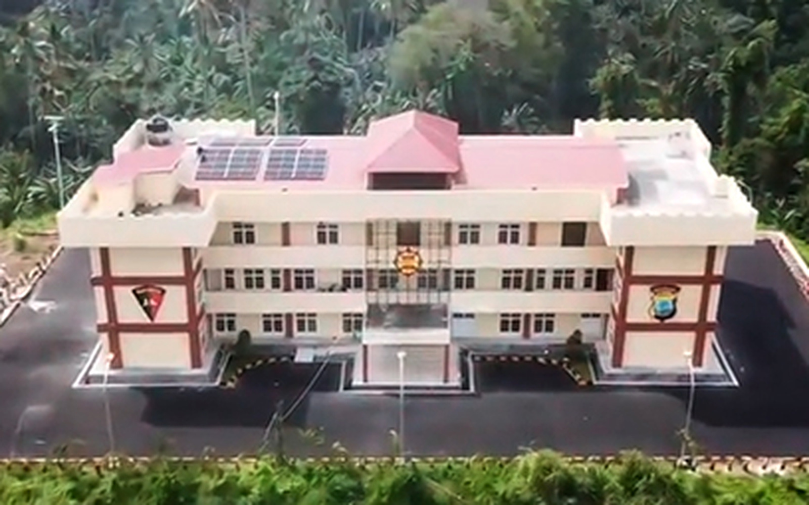 238kW PV Power Station in Police station, Sulawesi, Indonesia