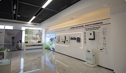 Showroom view 1